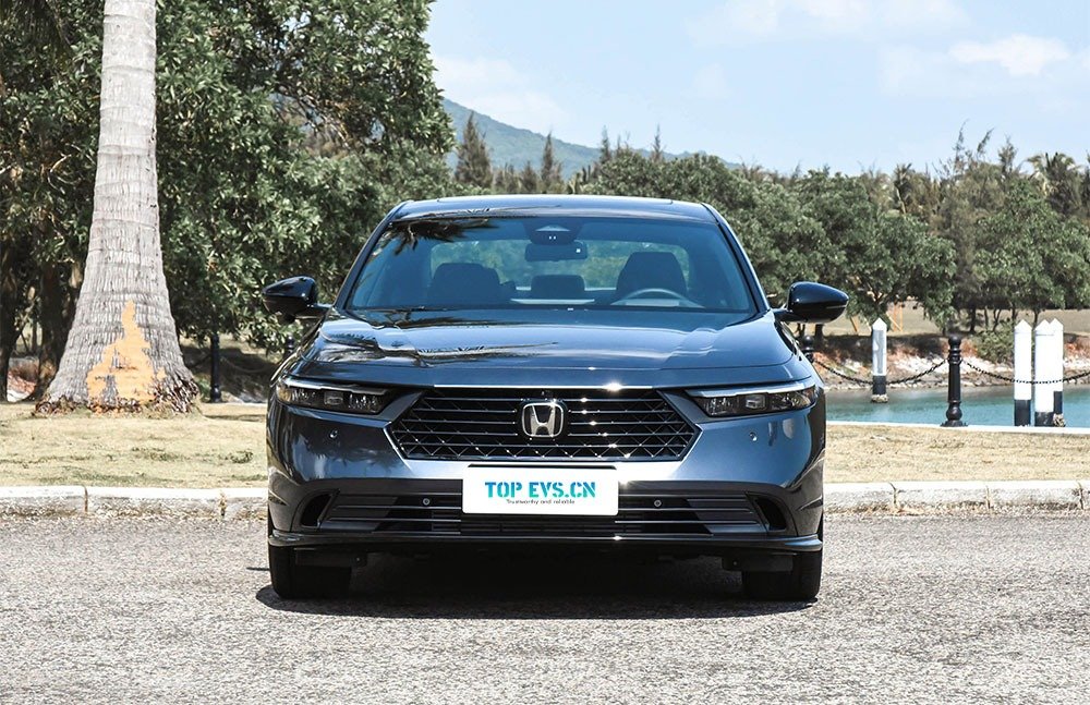 imgi_3_2_3(15) Honda Accord 2026– China Export Vehicle | Chinese Cars in Malaysia For Sale - Image 1